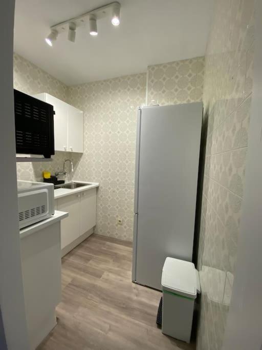Apt Moderno Con Vistas, Recepcion 24 Hs Y Piscinas Benalmadena Exterior photo