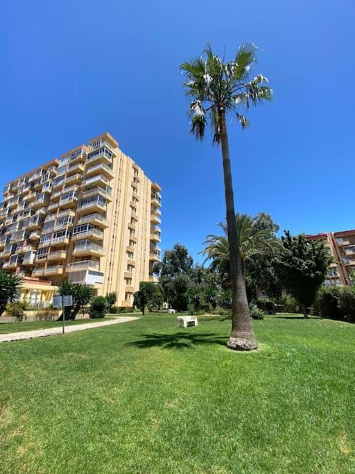 Apt Moderno Con Vistas, Recepcion 24 Hs Y Piscinas Benalmadena Exterior photo